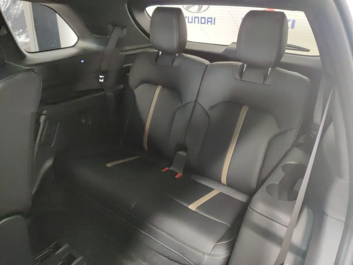 Mazda CX-80 nuova a Arezzo (16)
