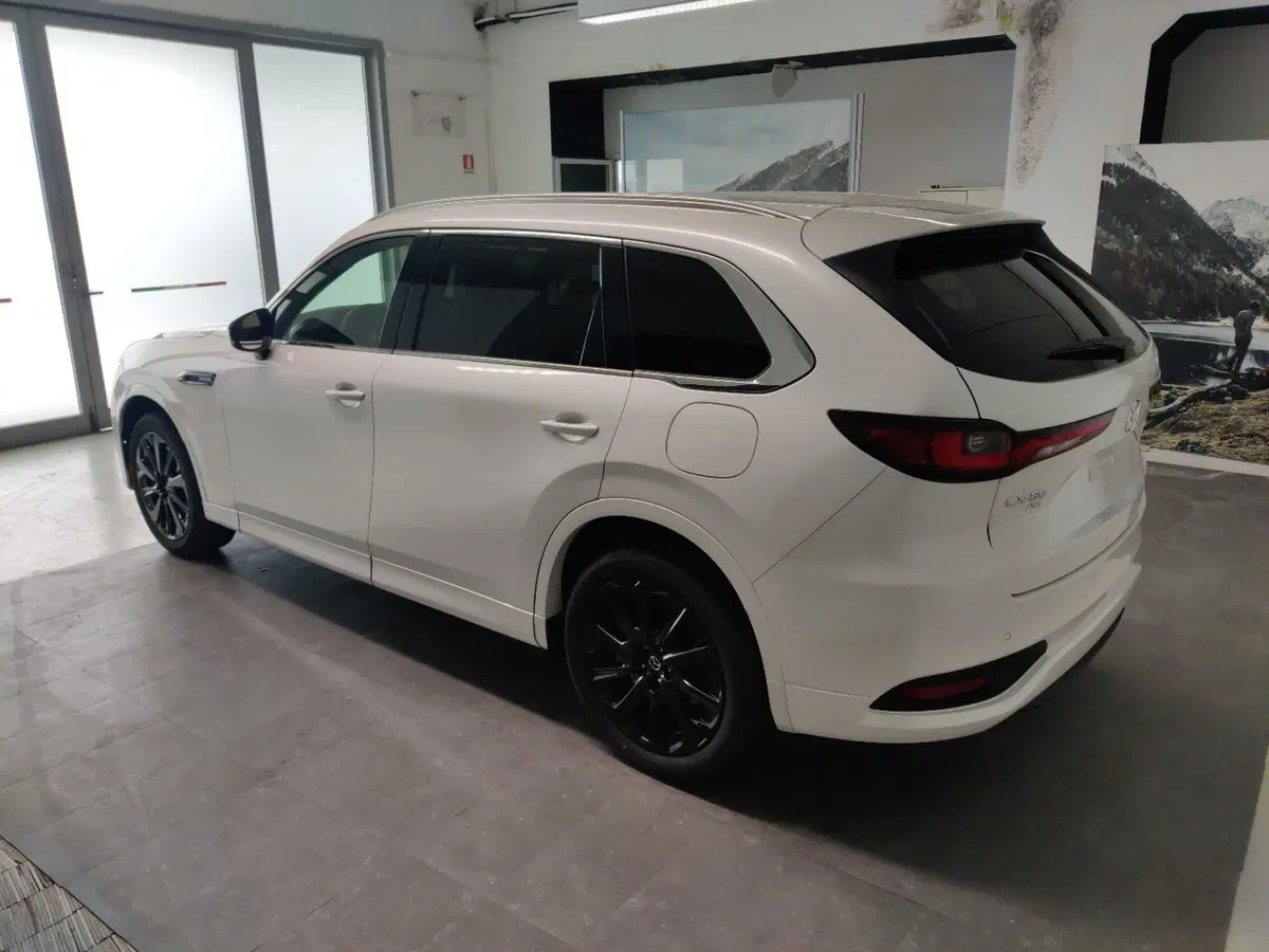 Mazda CX-80 nuova a Arezzo (4)