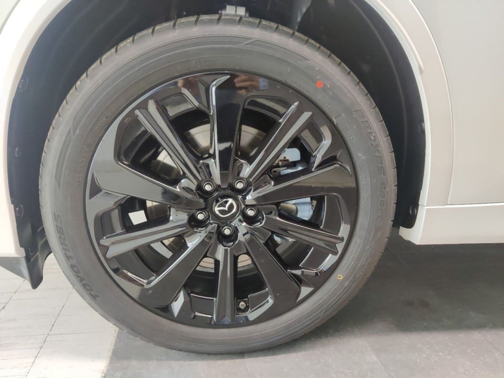 Mazda CX-80 nuova a Arezzo (9)