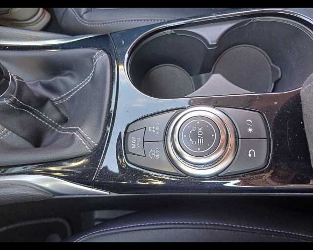 Infiniti Q30 usata a Venezia (11)