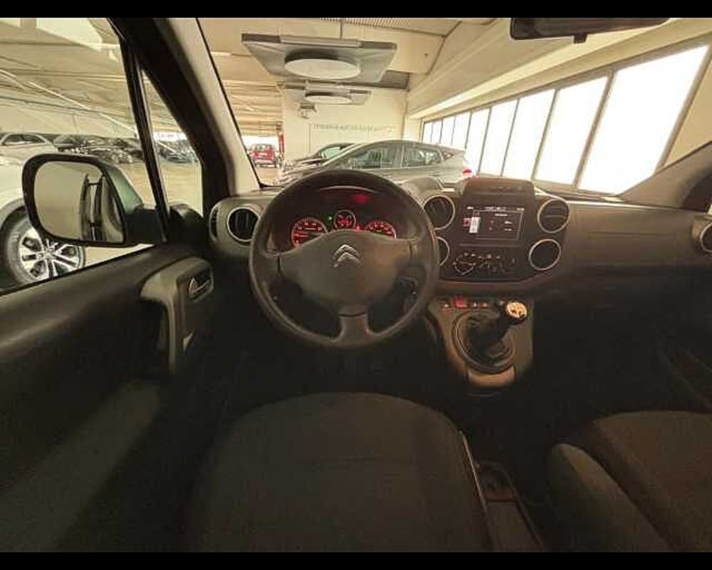 Citroen Berlingo usata a Milano (11)
