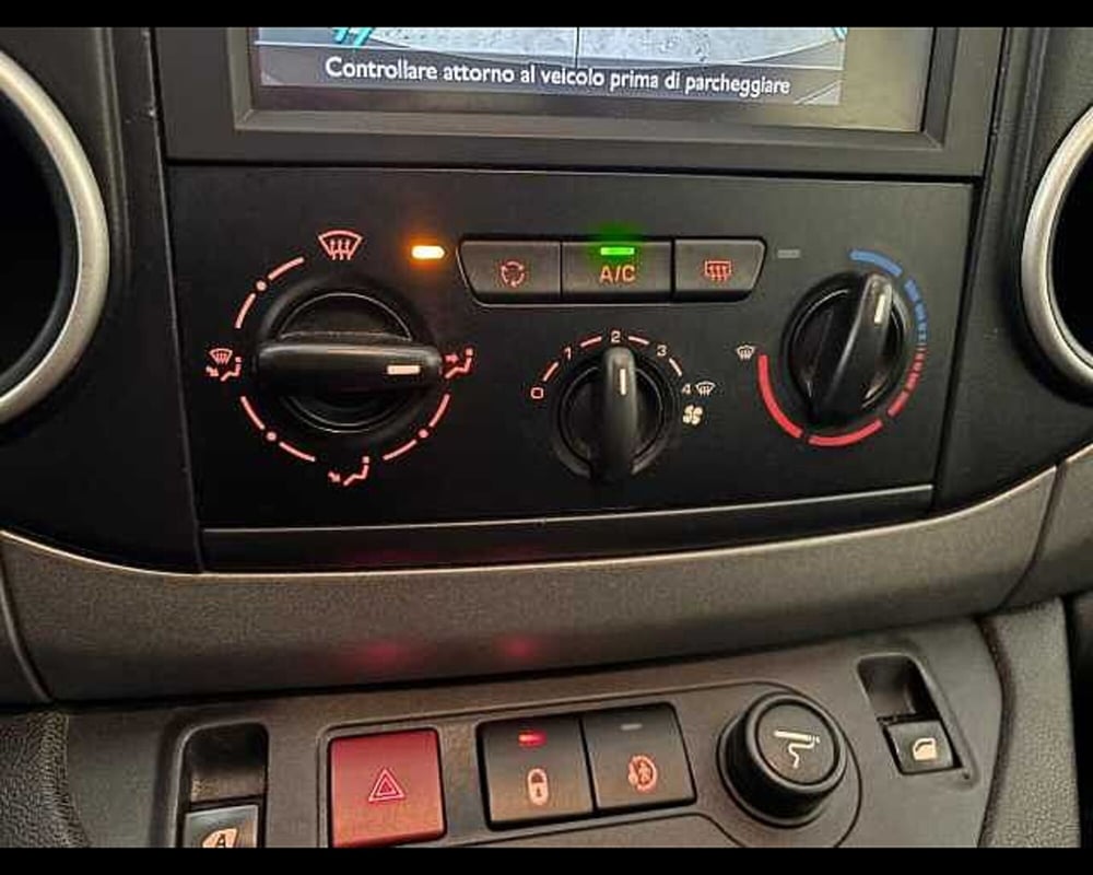Citroen Berlingo usata a Milano (17)