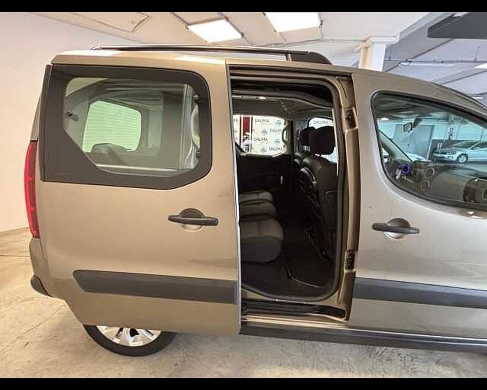 Citroen Berlingo usata a Milano (7)