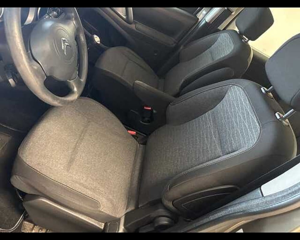 Citroen Berlingo usata a Milano (9)