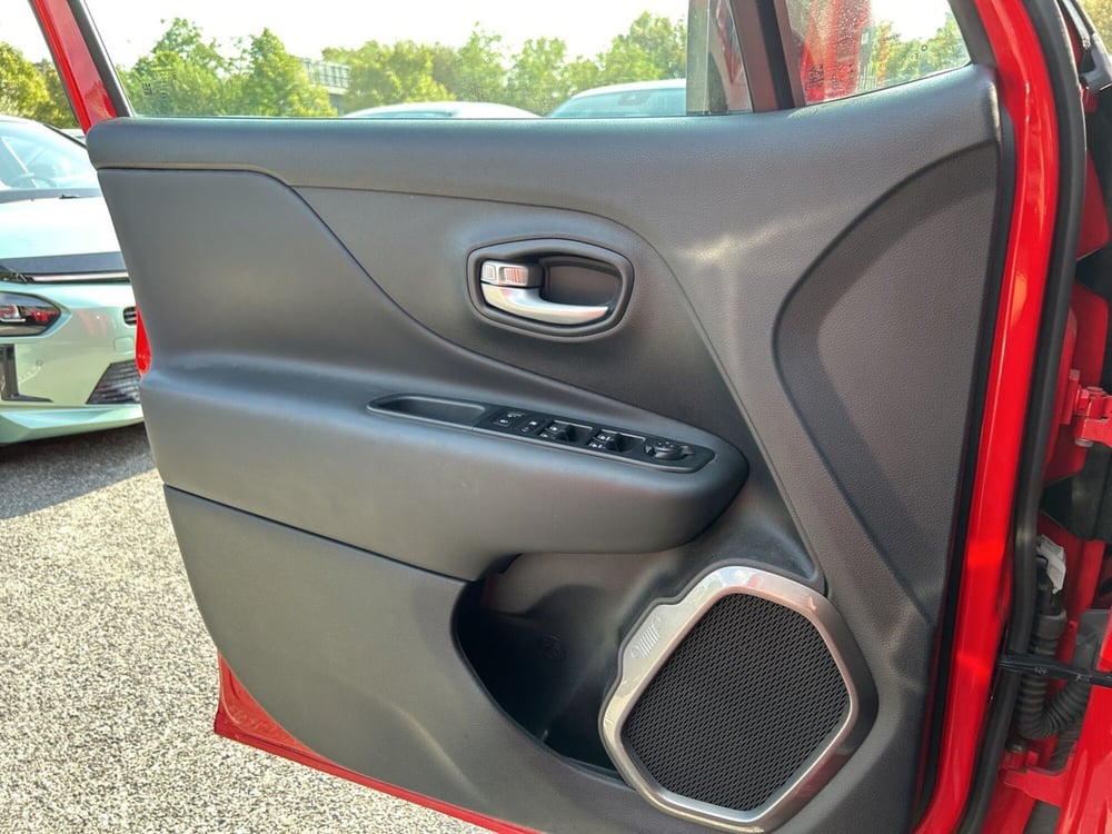 Jeep Renegade nuova a Roma (20)