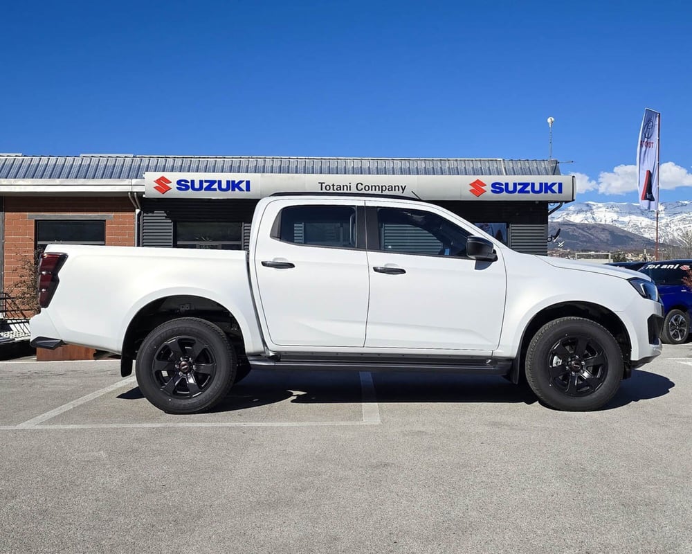 Isuzu D-Max Pick-up nuova a L'Aquila (5)