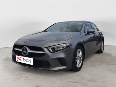 Mercedes-Benz Classe A 180 d AMG Line Premium Plus auto del 2019 usata a L&#039;Aquila