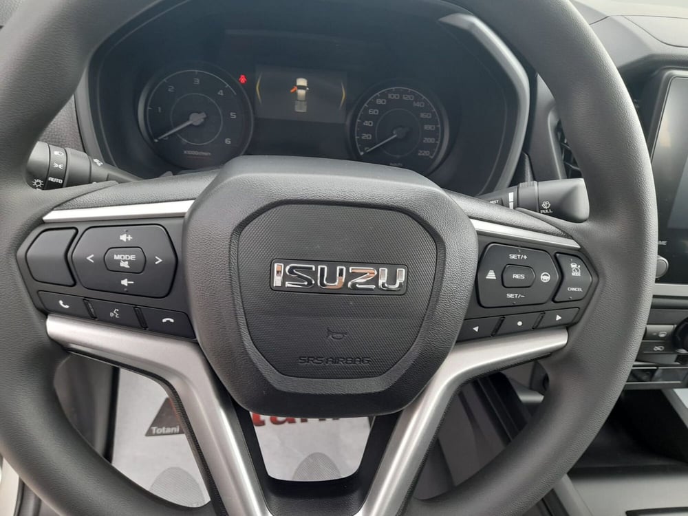 Isuzu D-Max Pick-up nuova a L'Aquila (10)
