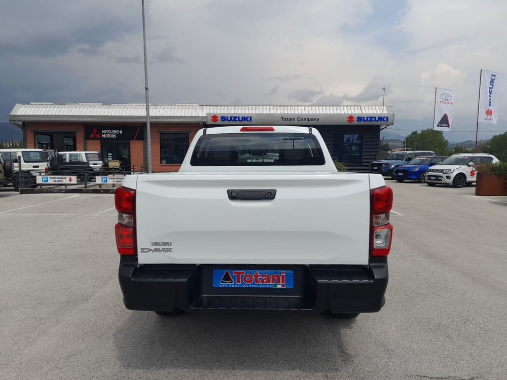 Isuzu D-Max Pick-up nuova a L'Aquila (19)