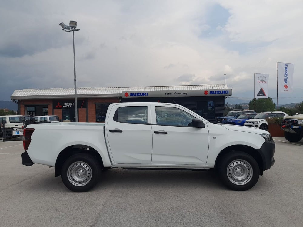 Isuzu D-Max Pick-up nuova a L'Aquila (20)
