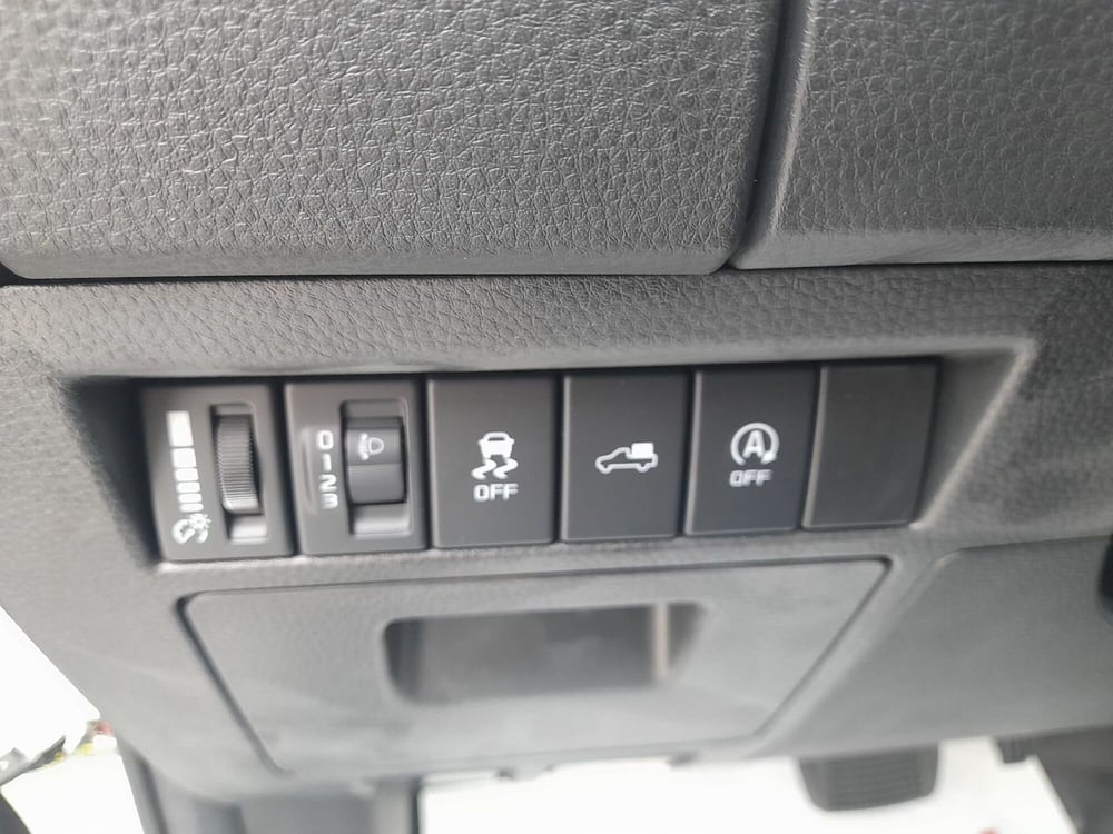 Isuzu D-Max Pick-up nuova a L'Aquila (8)
