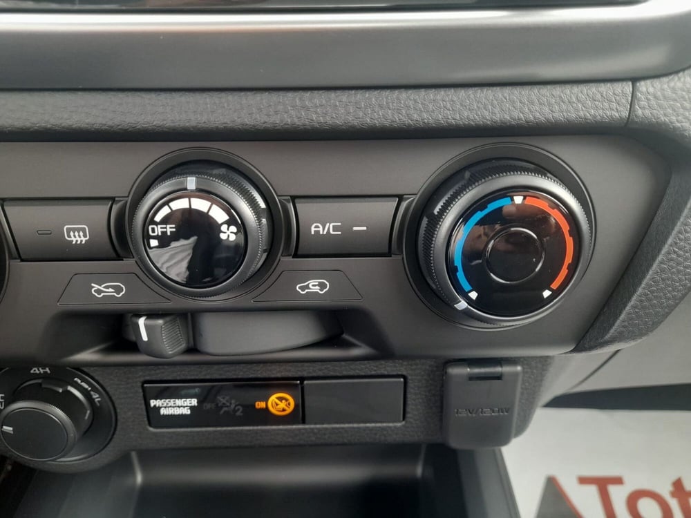 Isuzu D-Max Pick-up nuova a L'Aquila (11)