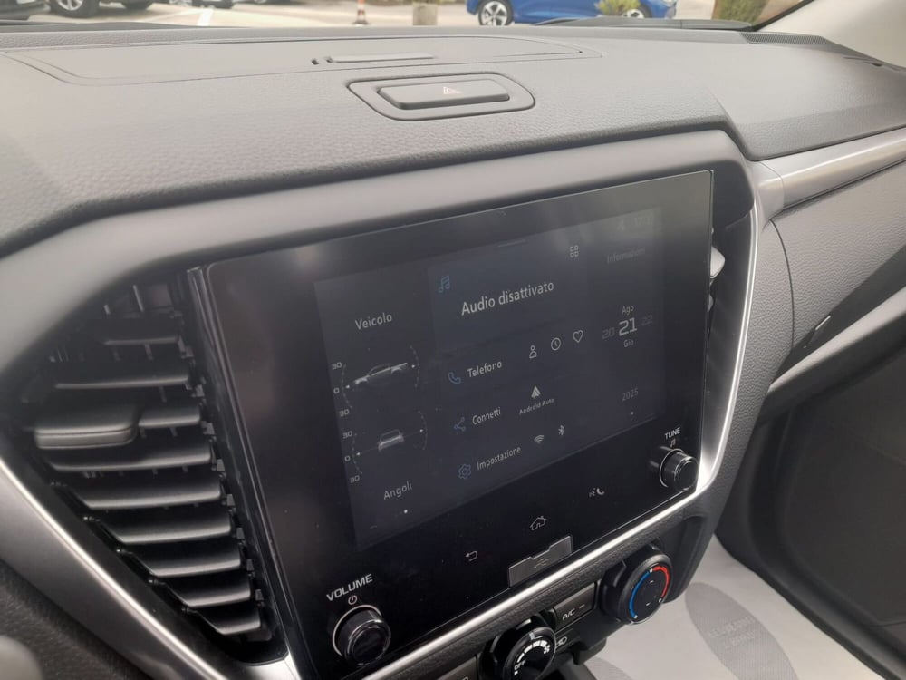 Isuzu D-Max Pick-up nuova a L'Aquila (12)