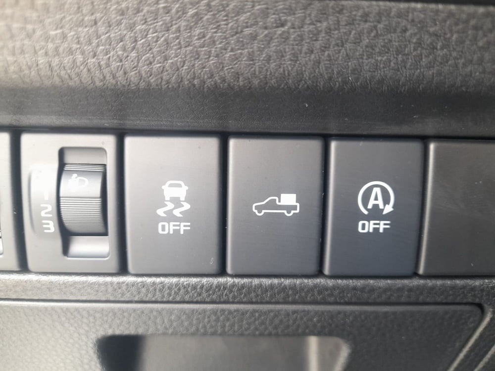 Isuzu D-Max Pick-up nuova a L'Aquila (14)