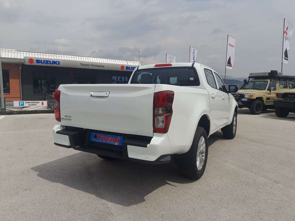 Isuzu D-Max Pick-up nuova a L'Aquila (18)