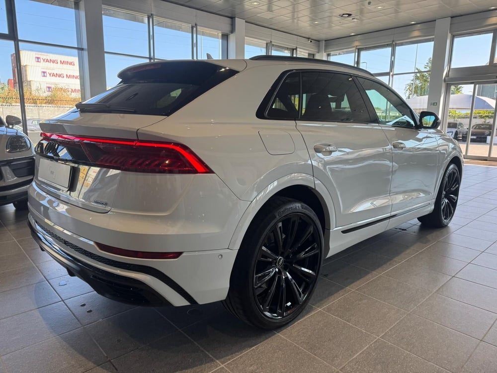 Audi Q8 Sportback usata a Firenze (8)