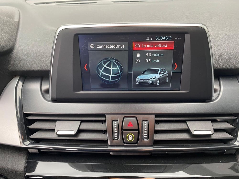 BMW Serie 2 Active Tourer usata a Milano (14)