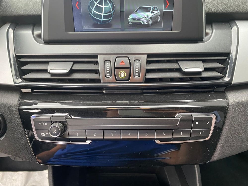 BMW Serie 2 Active Tourer usata a Milano (15)