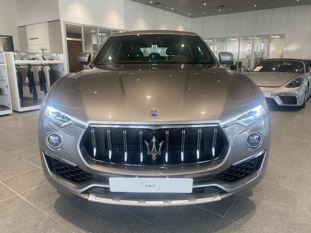 Maserati Levante usata a Firenze (2)