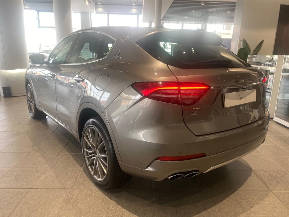 Maserati Levante usata a Firenze (6)