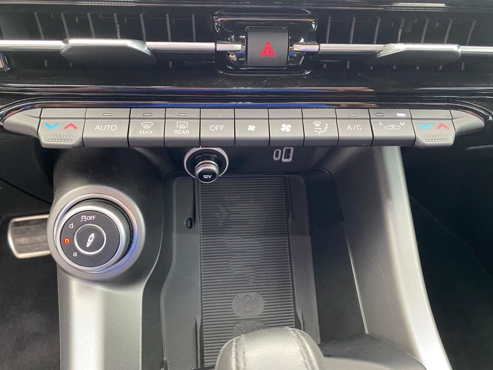 Alfa Romeo Tonale usata a Milano (19)