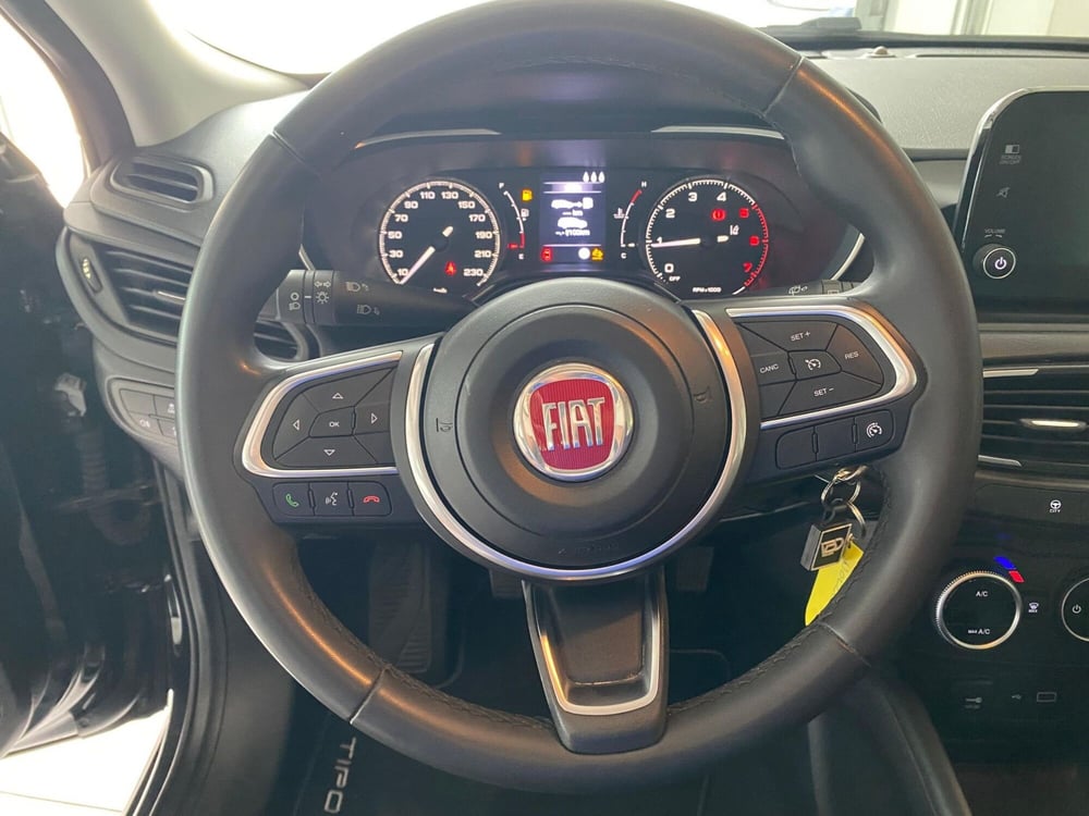 Fiat Tipo Station Wagon usata a Milano (14)
