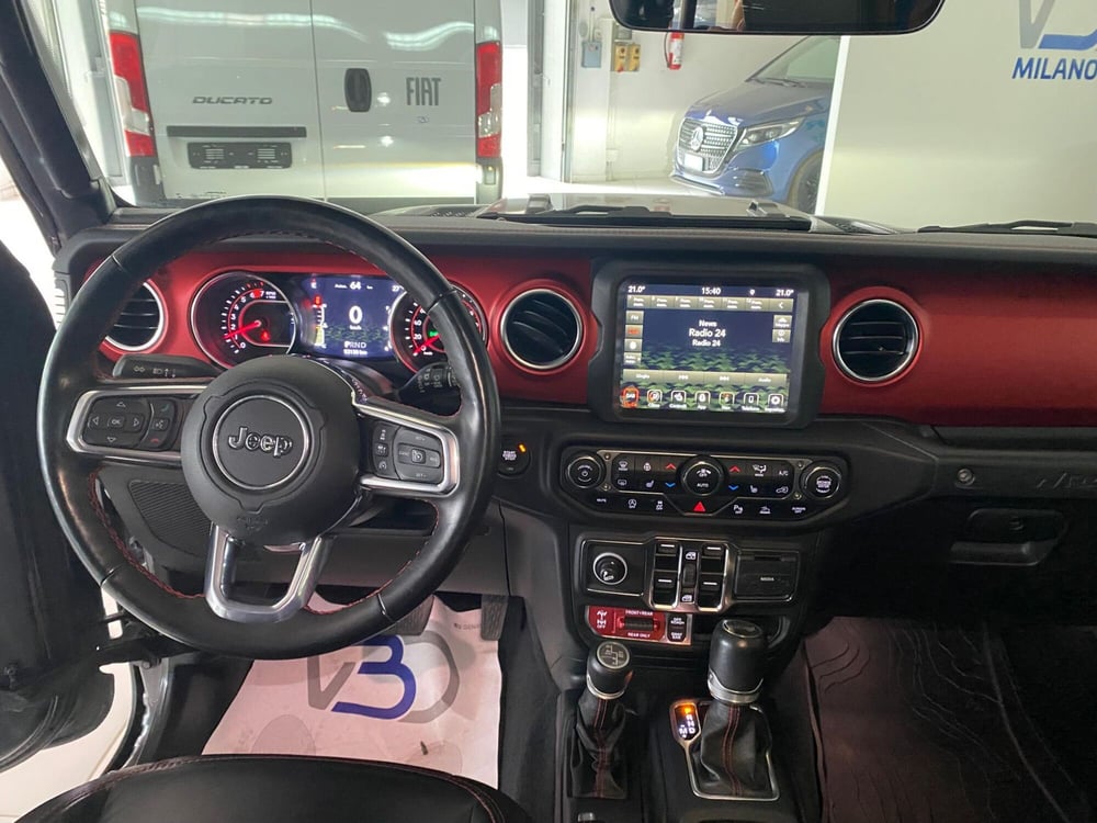 Jeep Wrangler usata a Milano (11)