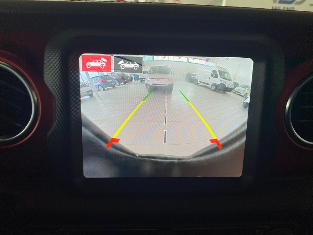 Jeep Wrangler usata a Milano (19)