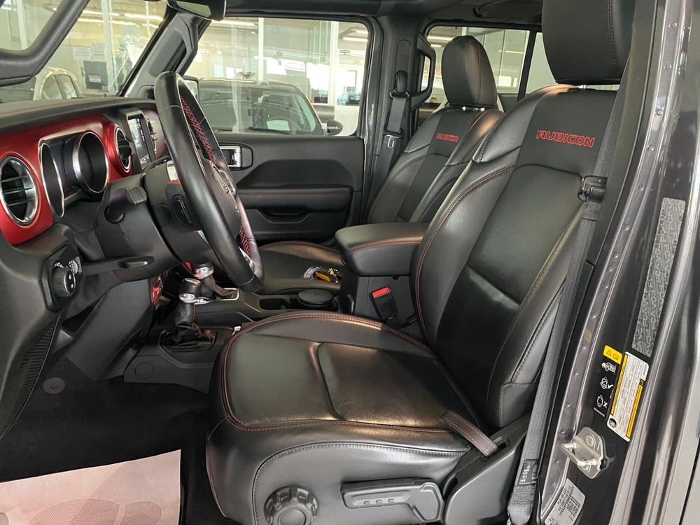 Jeep Wrangler usata a Milano (9)