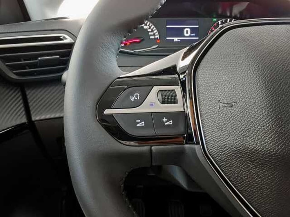 Peugeot 208 nuova a Palermo (11)