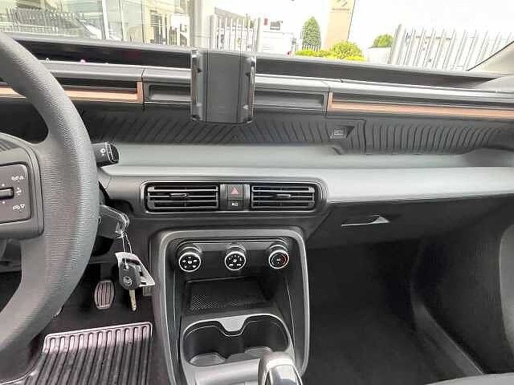 Citroen C3 Aircross nuova a Milano (13)