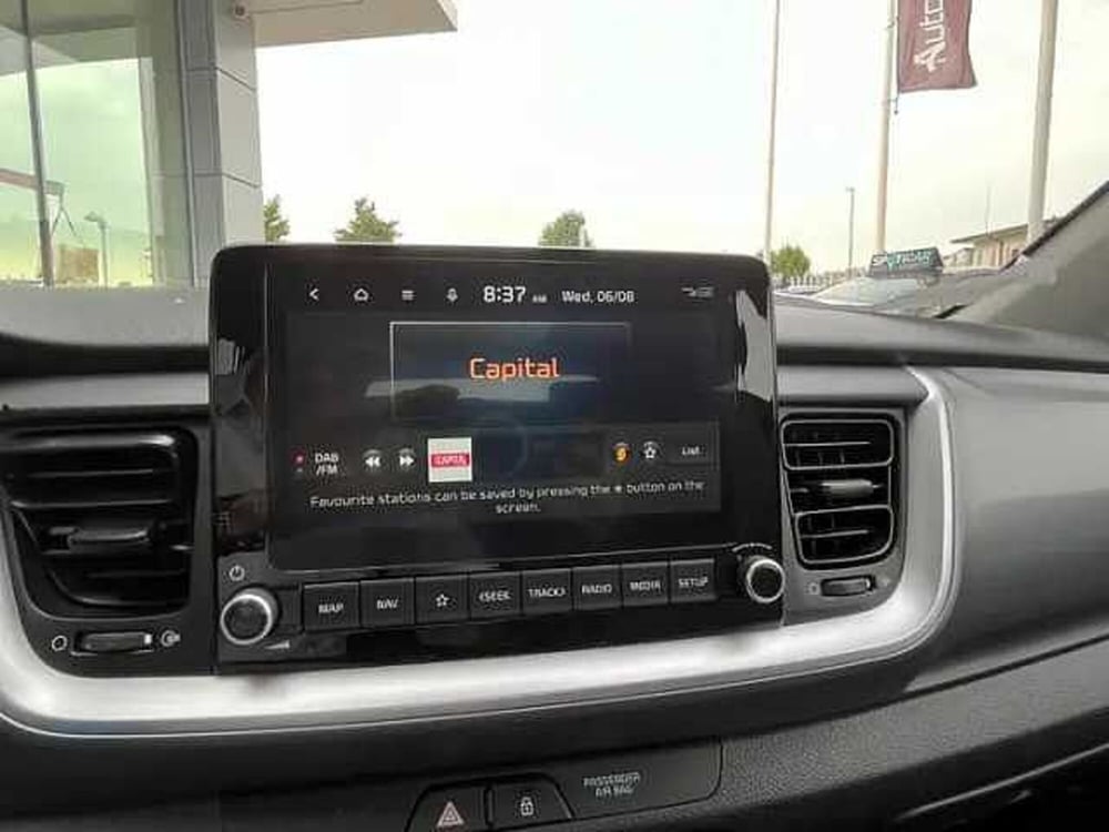 Kia Stonic nuova a Milano (15)