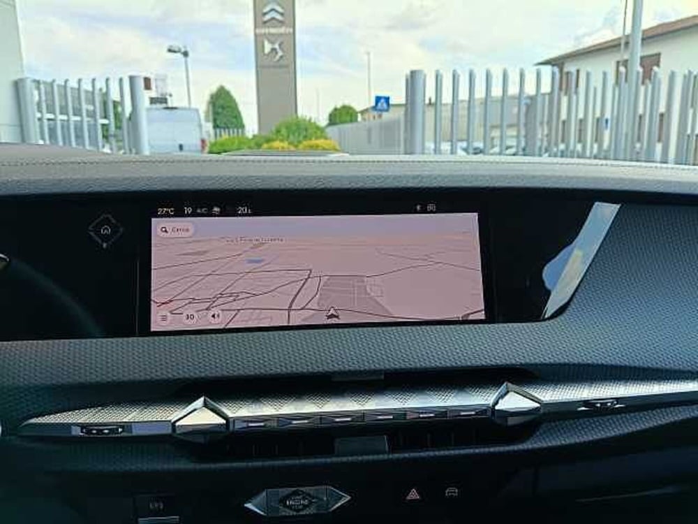 Ds DS 4 nuova a Milano (16)