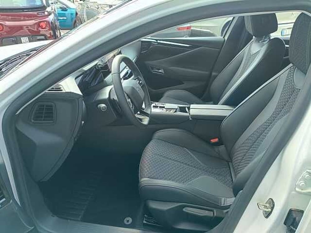 Ds DS 4 nuova a Milano (9)