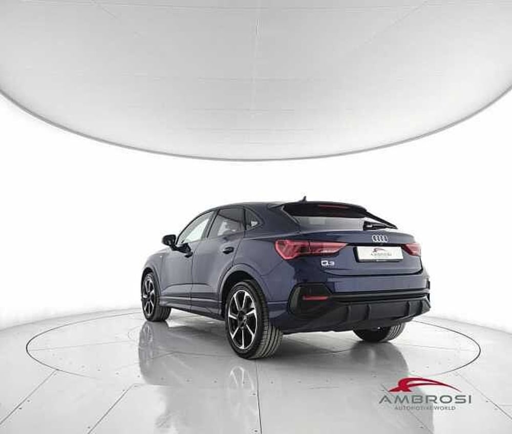 Audi Q3 Sportback usata a Perugia (4)