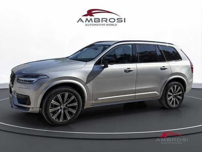 Volvo XC90 D5 AWD Geartronic 7 posti R-design del 2023 usata a Corciano