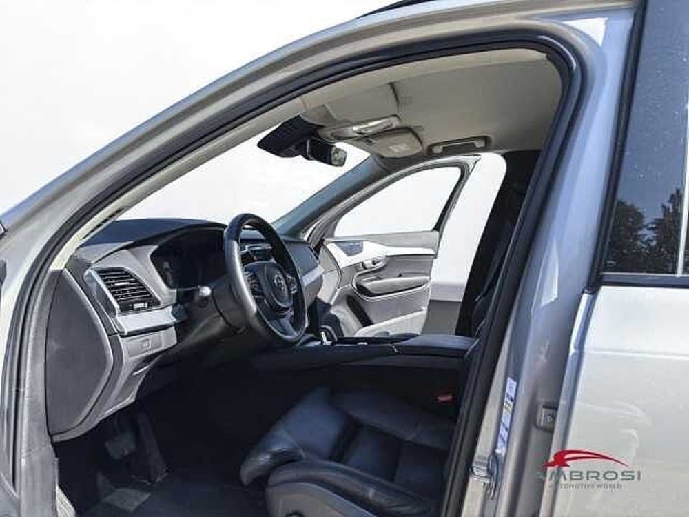 Volvo XC90 usata a Perugia (10)
