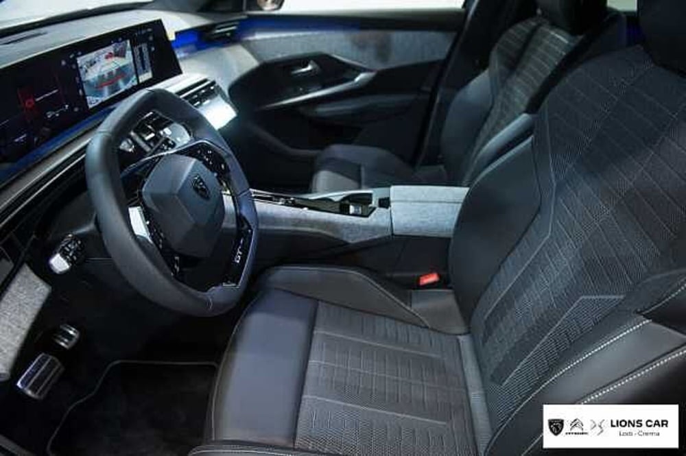 Peugeot 5008 nuova a Lodi (10)