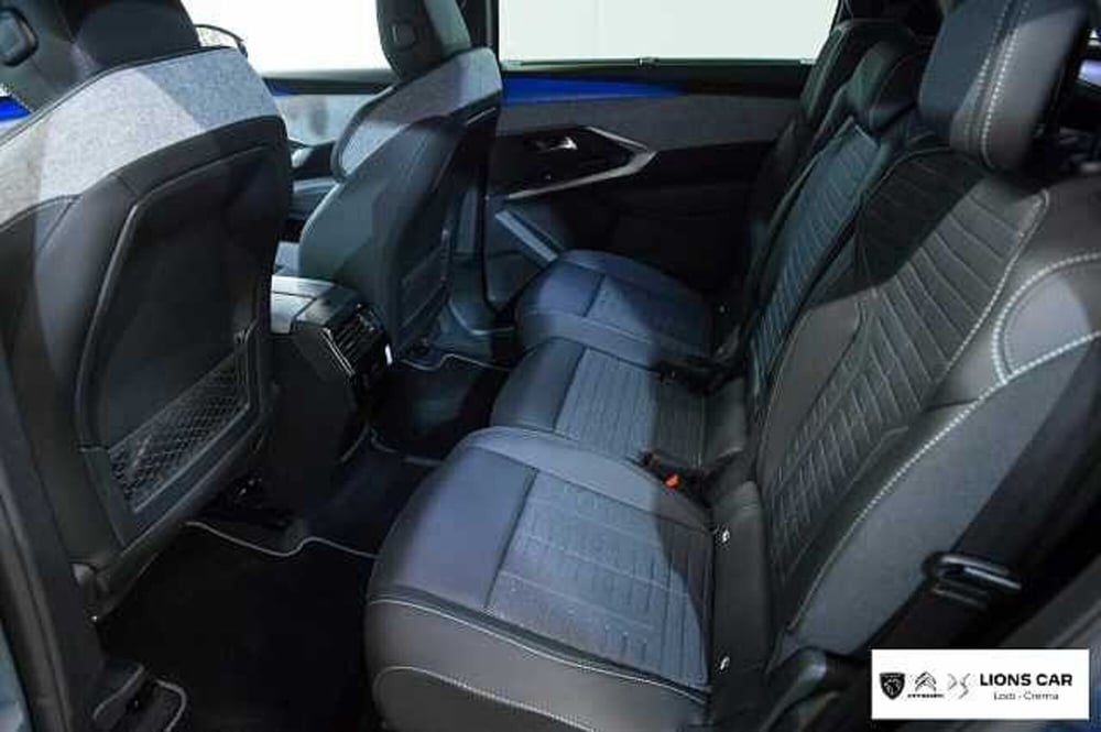 Peugeot 5008 nuova a Lodi (13)