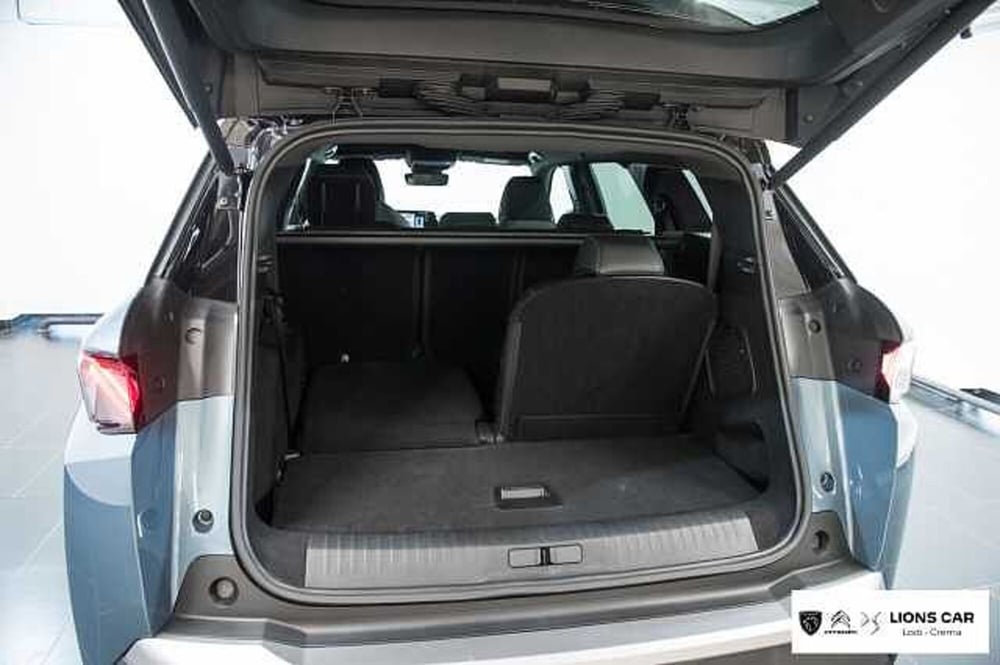 Peugeot 5008 nuova a Lodi (14)