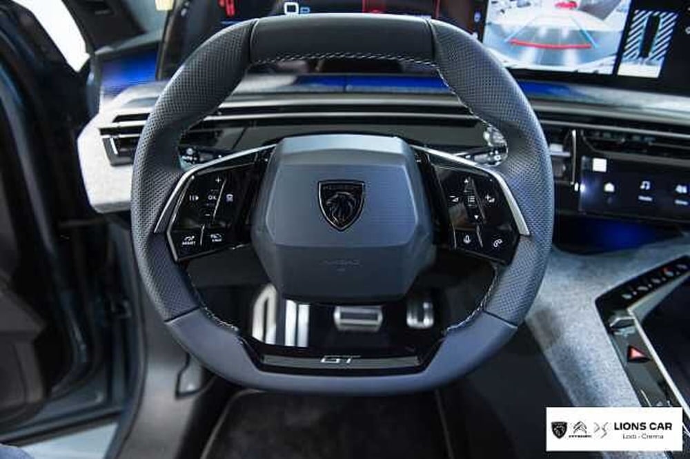 Peugeot 5008 nuova a Lodi (15)