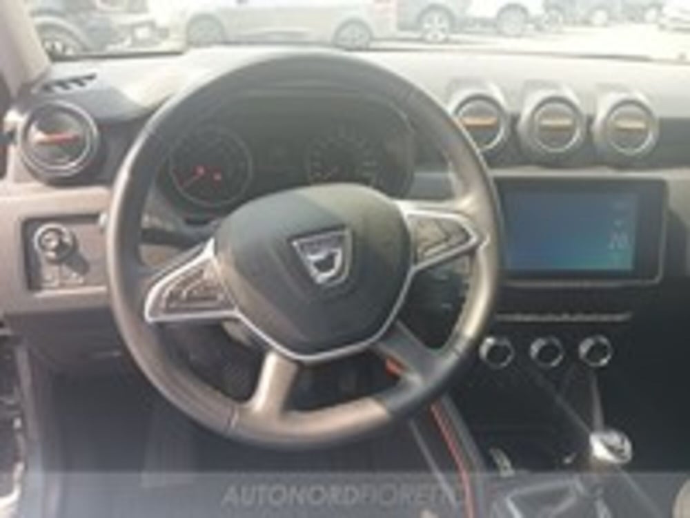 Dacia Duster usata a Udine (13)