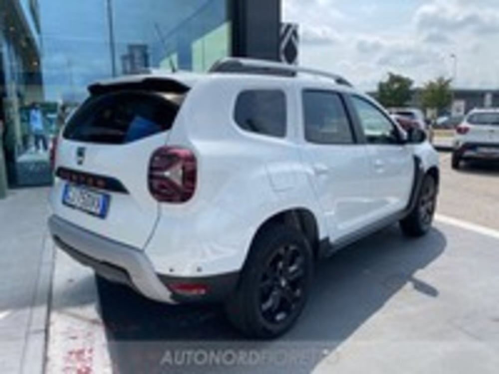 Dacia Duster usata a Udine (7)