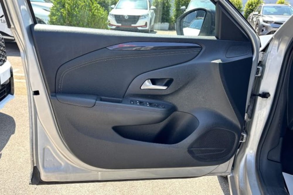Opel Corsa usata a Latina (12)