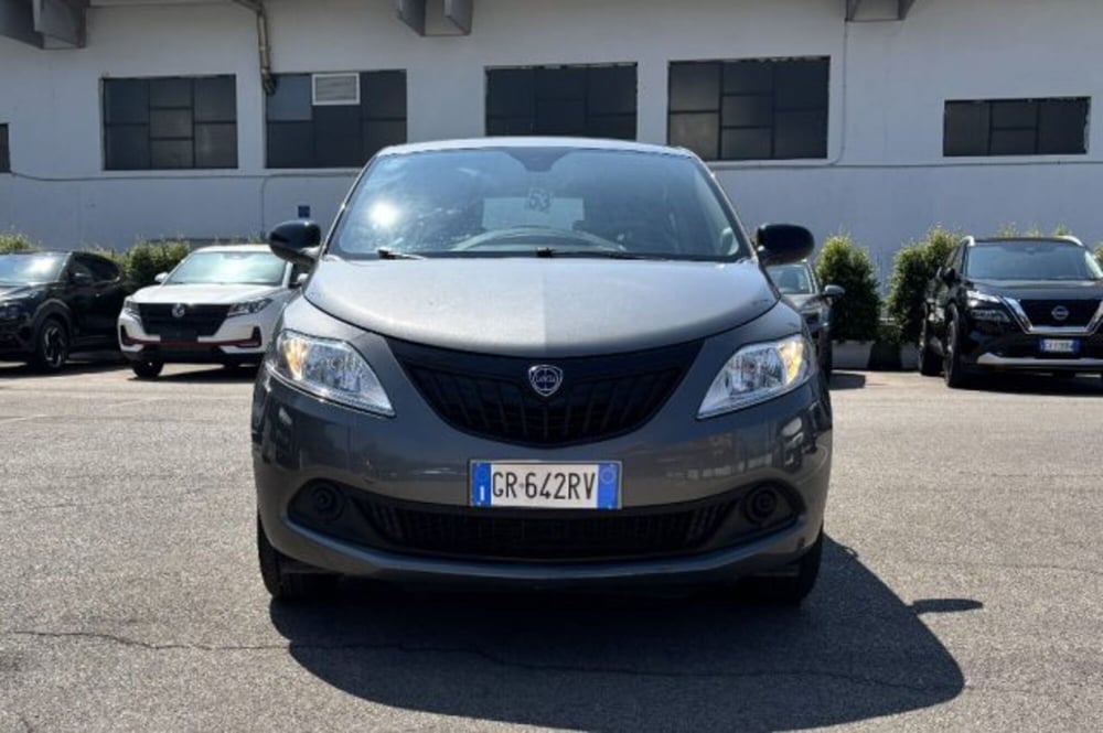 Lancia Ypsilon usata a Latina (2)