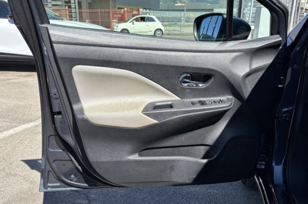 Nissan Micra usata a Latina (12)