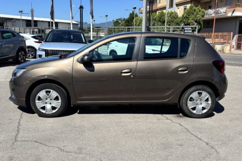 Dacia Sandero usata a Latina (4)