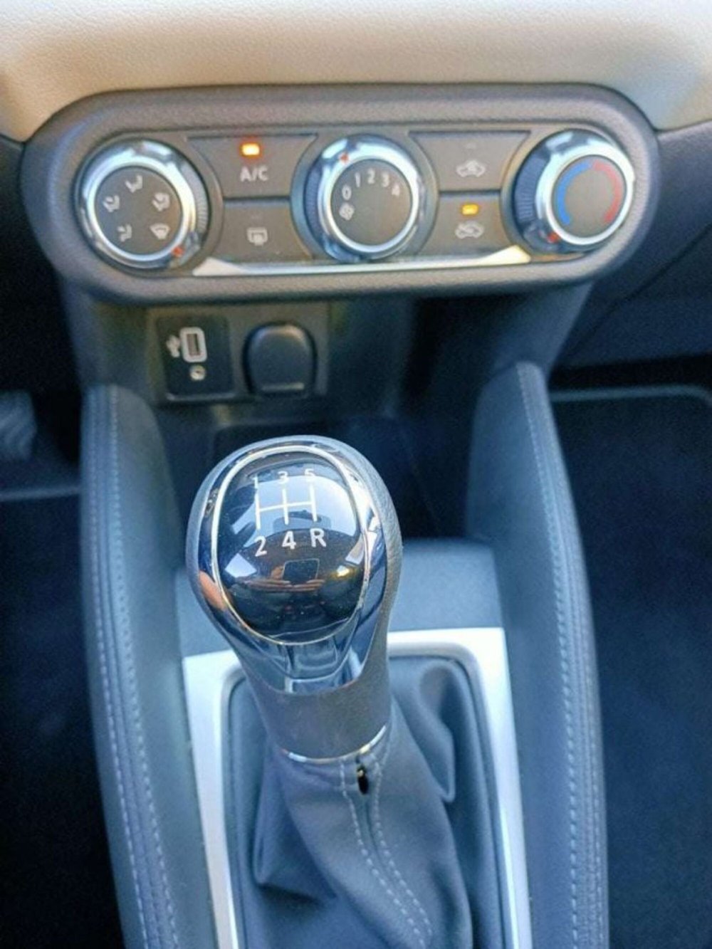 Nissan Micra usata a Firenze (8)