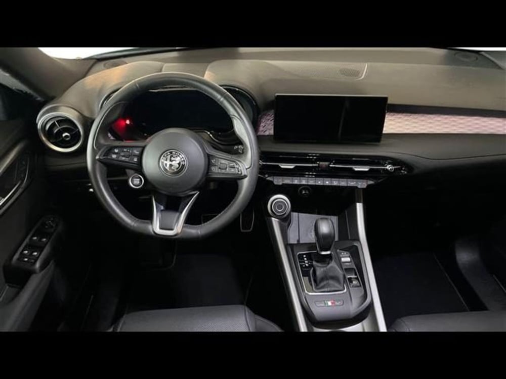 Alfa Romeo Tonale usata a Firenze (7)