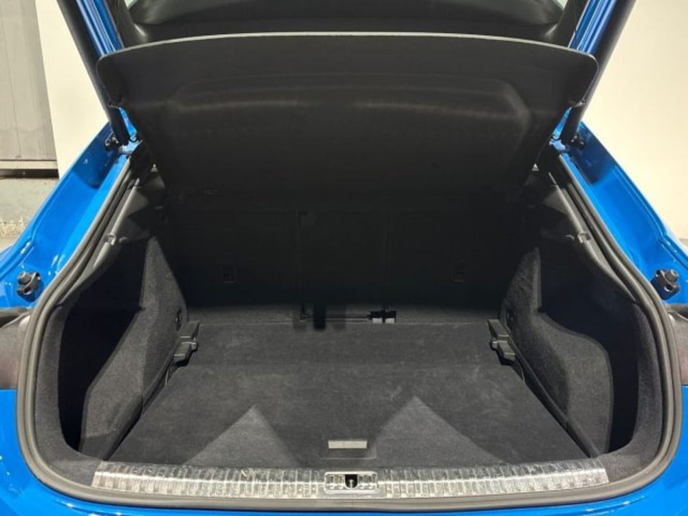 Audi Q3 Sportback usata a Bologna (7)